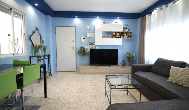 Sprzedaż - Apartament - Torrevieja - Playa de los Naufragos