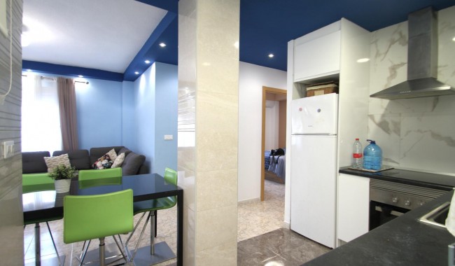Sprzedaż - Apartament - Torrevieja - Playa de los Naufragos