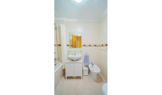 Sprzedaż - Apartament - Los Altos