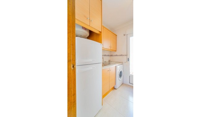 Sprzedaż - Apartament - Los Altos