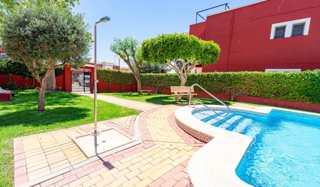Sprzedaż - Apartament - Los Altos
