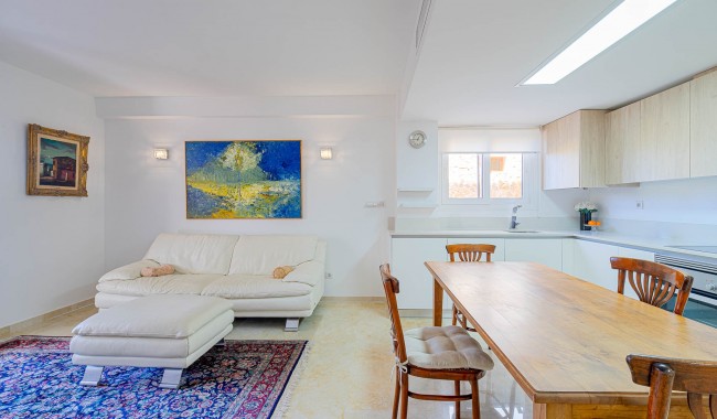 Resale - Apartment - Punta Prima