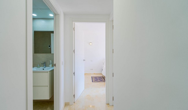 Resale - Apartment - Punta Prima