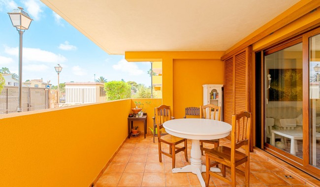 Resale - Apartment - Punta Prima