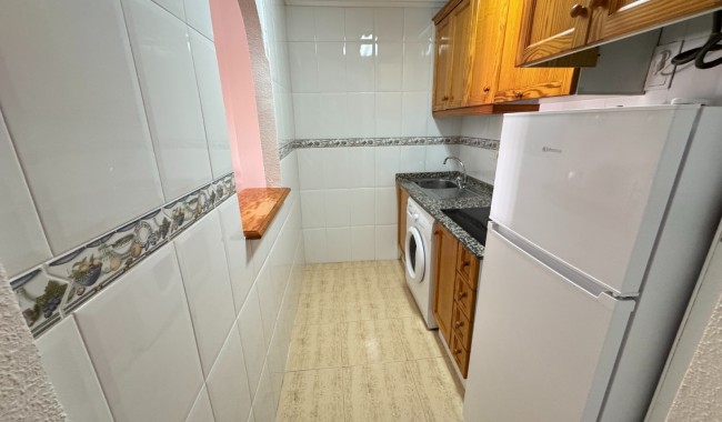 Sprzedaż - Apartament - Guardamar - Town Guardamar