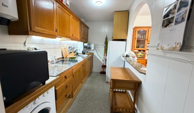 Sprzedaż - Apartament - Guardamar - Plaza Porticada