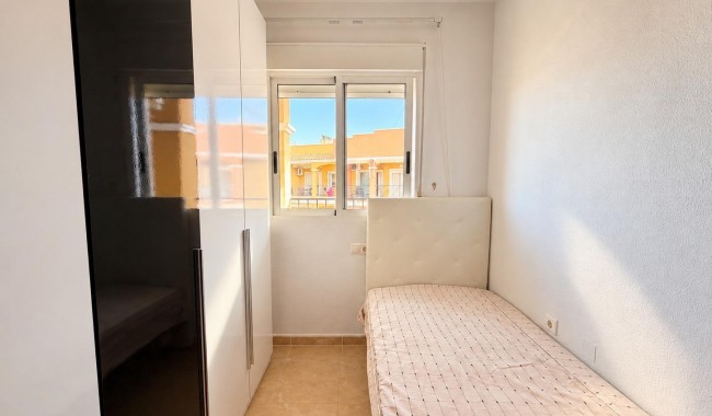Sprzedaż - Apartament - Torrevieja - Torreblanca