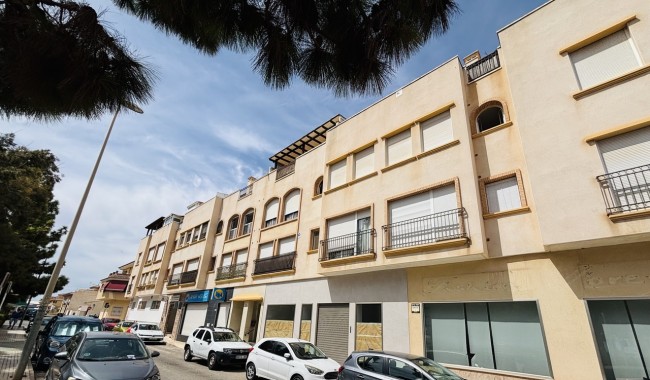 Resale - Apartment - Pilar de La Horadada