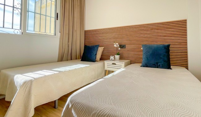 Resale - Townhouse - Orihuela Costa - Los Altos *