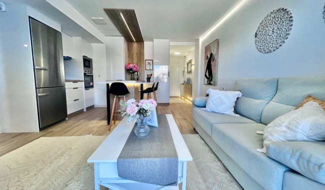 Resale - Apartment - Torrevieja - Punta prima
