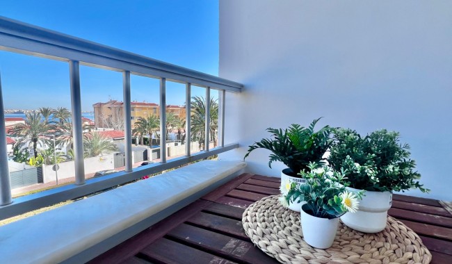 Resale - Apartment - Torrevieja - Punta prima