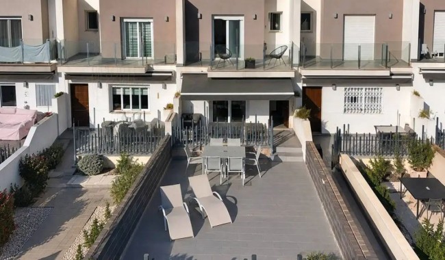 Townhouse - Resale - Torrevieja - Aguas Nuevas