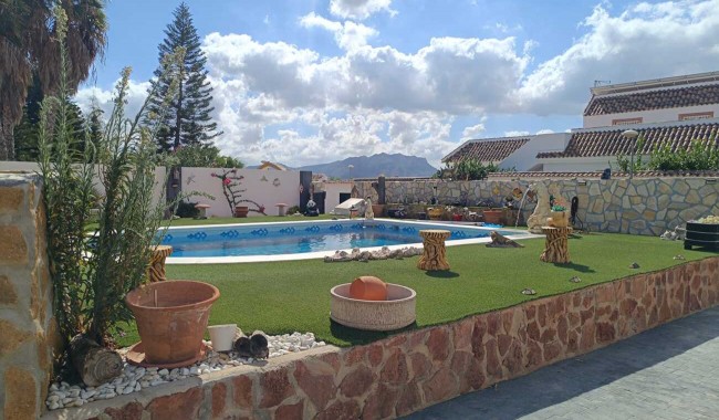 Brukt - Villa - Fortuna - El Reloj