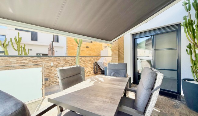 Resale - Villa - Orihuela Costa - Cabo Roig