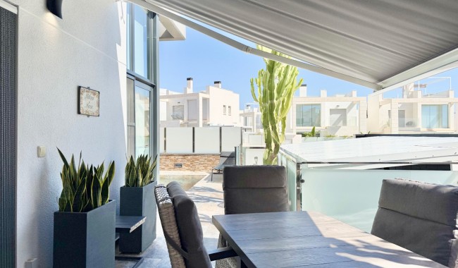Resale - Villa - Orihuela Costa - Cabo Roig