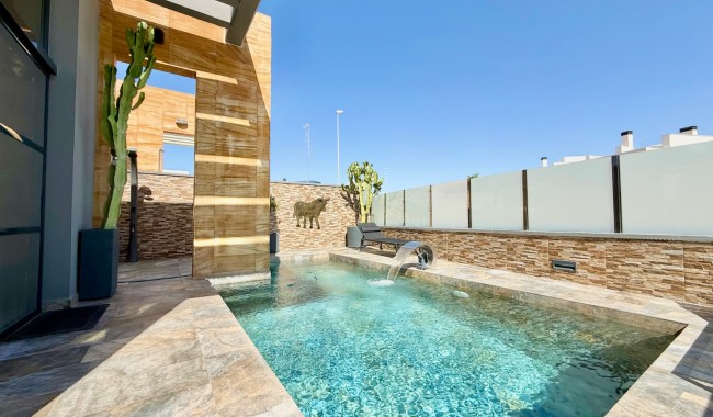 Resale - Villa - Orihuela Costa - Cabo Roig