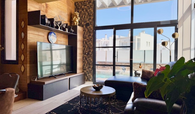 Resale - Villa - Orihuela Costa - Cabo Roig