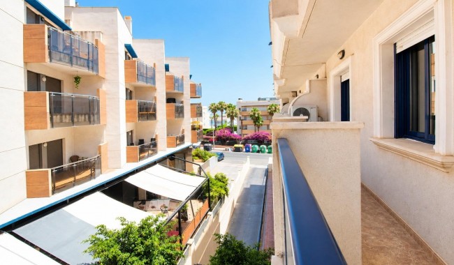 Resale - Apartment - Orihuela Costa - La Regia
