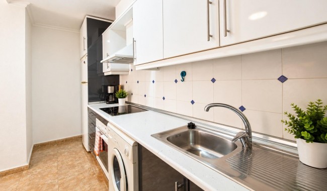Resale - Apartment - Orihuela Costa - La Regia