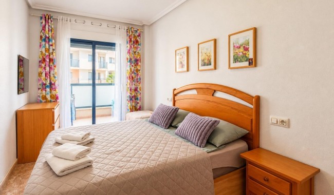 Resale - Apartment - Orihuela Costa - La Regia