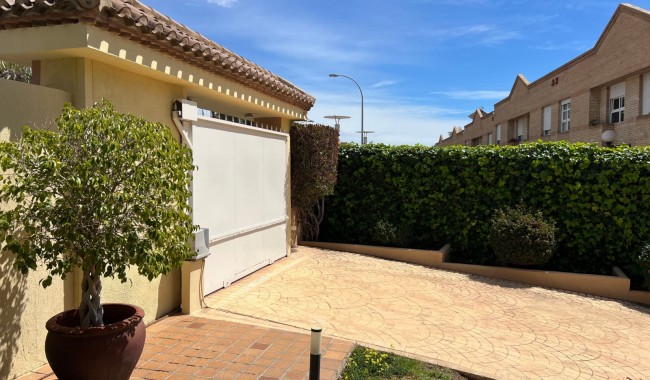 Begagnad - Villa - San Juan de Alicante - San Juan Alicante