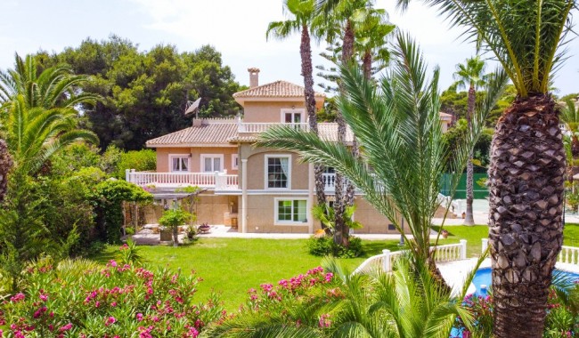 Begagnad - Villa - Villamartín