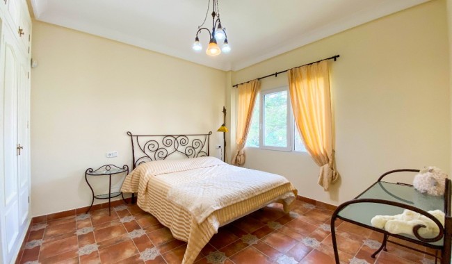 Begagnad - Villa - Villamartín