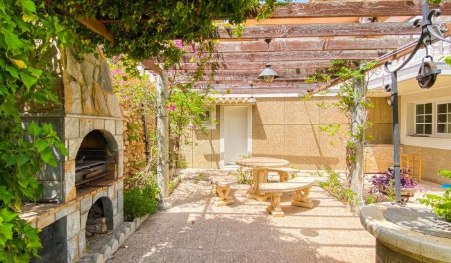 Begagnad - Villa - Villamartín