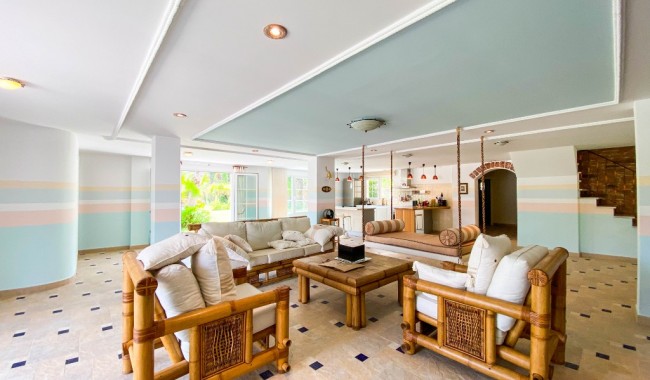 Begagnad - Villa - Villamartín