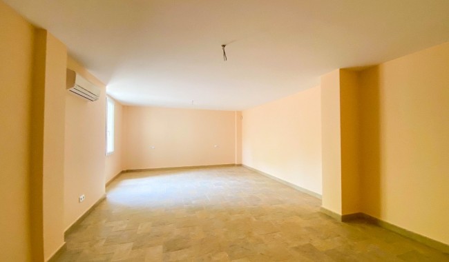 Begagnad - Villa - Villamartín