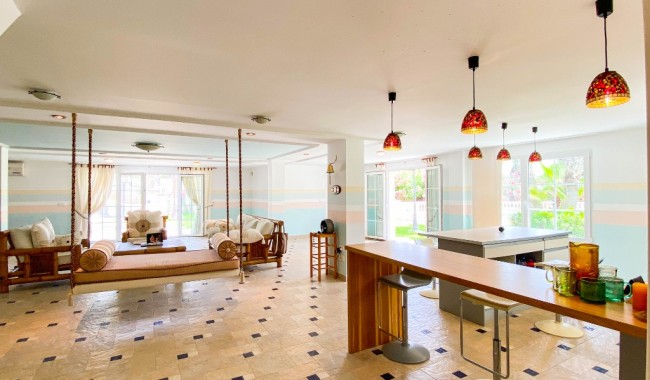 Begagnad - Villa - Villamartín