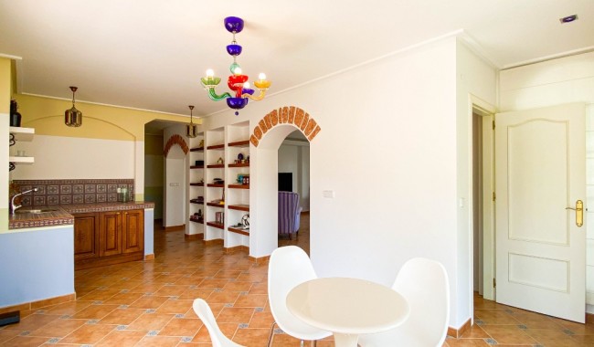 Begagnad - Villa - Villamartín