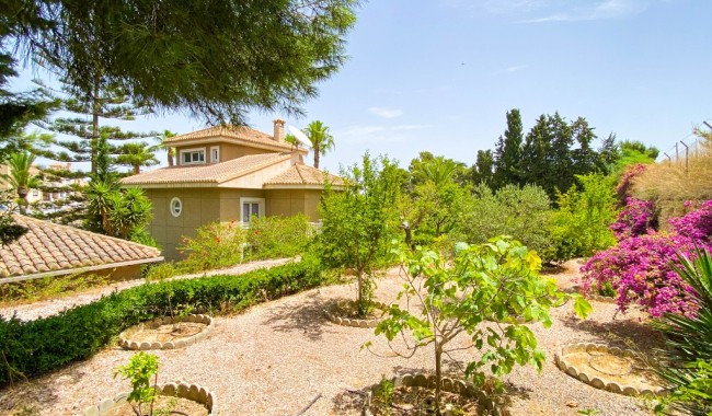 Begagnad - Villa - Villamartín