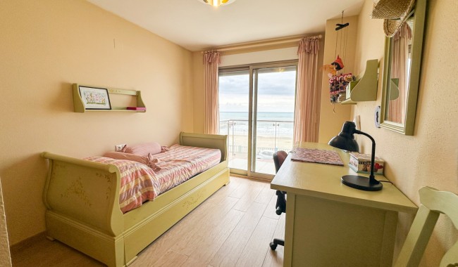 Segunda mano - Apartamento - Torrevieja - Playa de los locos