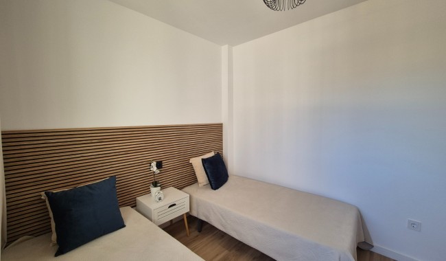 Resale - Townhouse - Alicante - La Florida