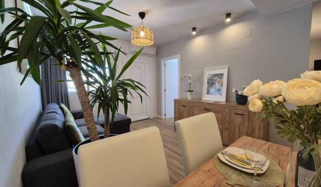 Resale - Townhouse - Alicante - La Florida