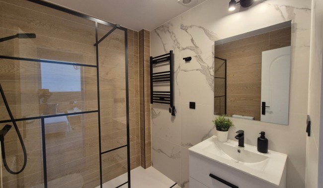 Resale - Townhouse - Alicante - La Florida