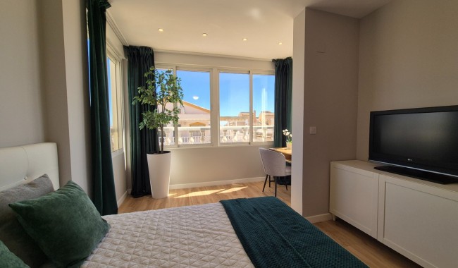 Resale - Townhouse - Alicante - La Florida