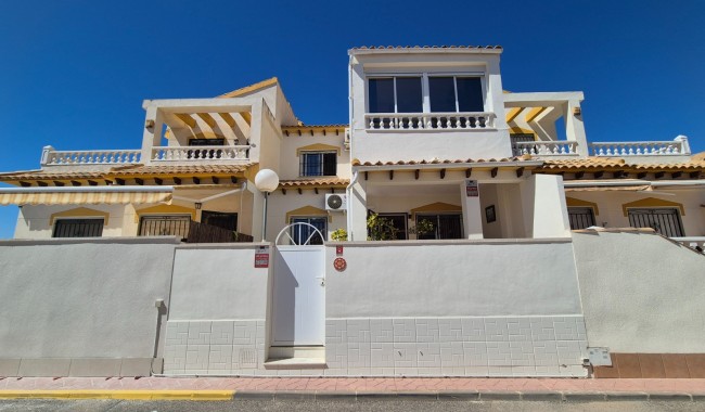 Resale - Townhouse - Alicante - La Florida