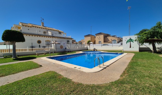 Resale - Townhouse - Alicante - La Florida