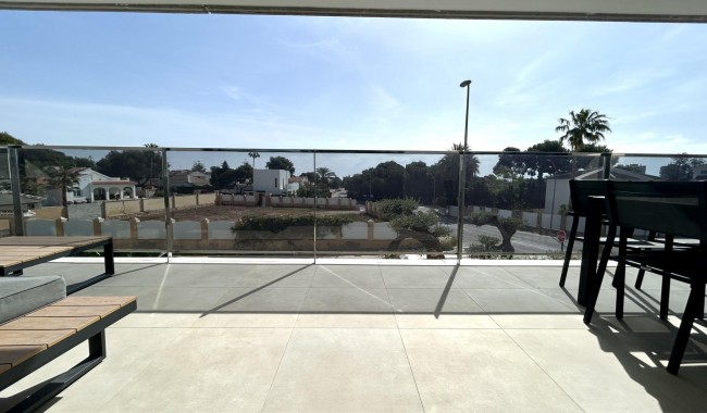 Resale - Apartment - Orihuela Costa - Dehesa de Campoamor