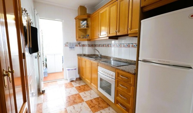 Resale - Apartment - Orihuela Costa - La Zenia