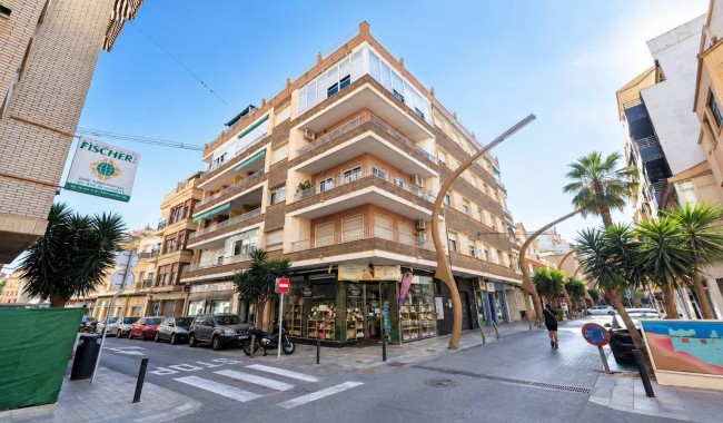 Lägenhet - Begagnad - Torrevieja - Torrevieja