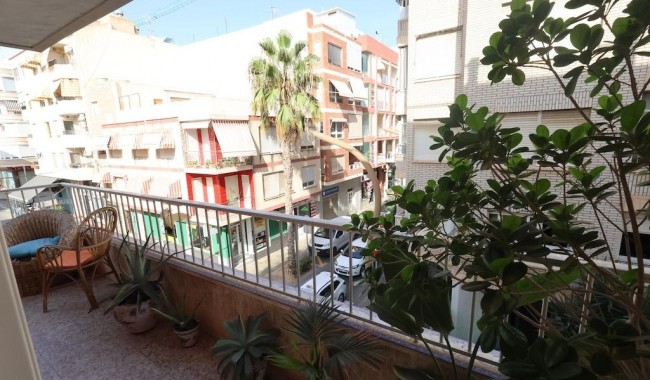 Resale - Apartment - Torrevieja