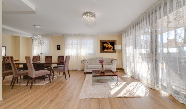Brukt - Villa - Torrevieja - Los Balcones