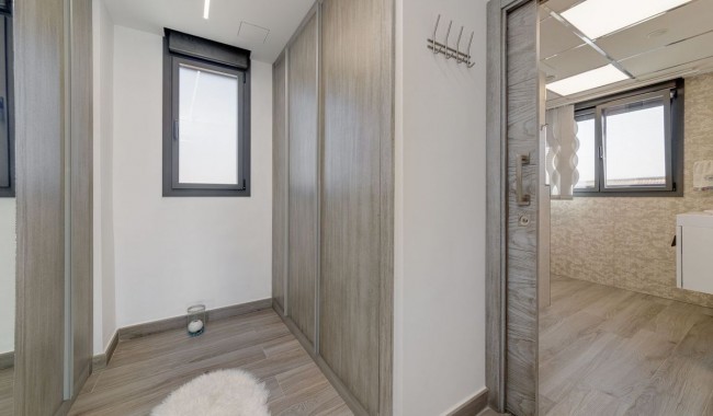 Brukt - Villa - Torrevieja - Los Balcones