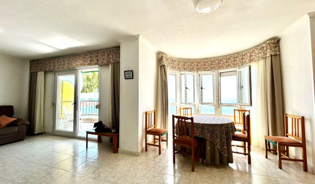 Resale - Apartment - Torrevieja - Playa de los locos