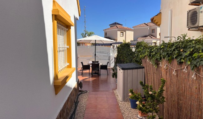 Brukt - Villa - Guardamar - El Campo