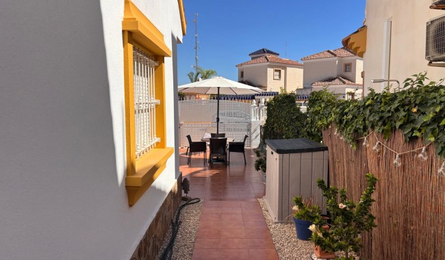 Brukt - Villa - Guardamar - El Campo
