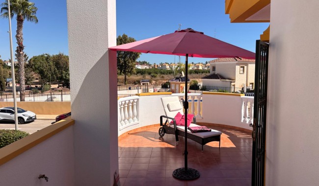 Brukt - Villa - Guardamar - El Campo